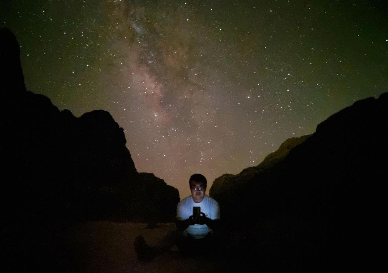 Mojo Camp, Wadi Rum Buitenkant foto