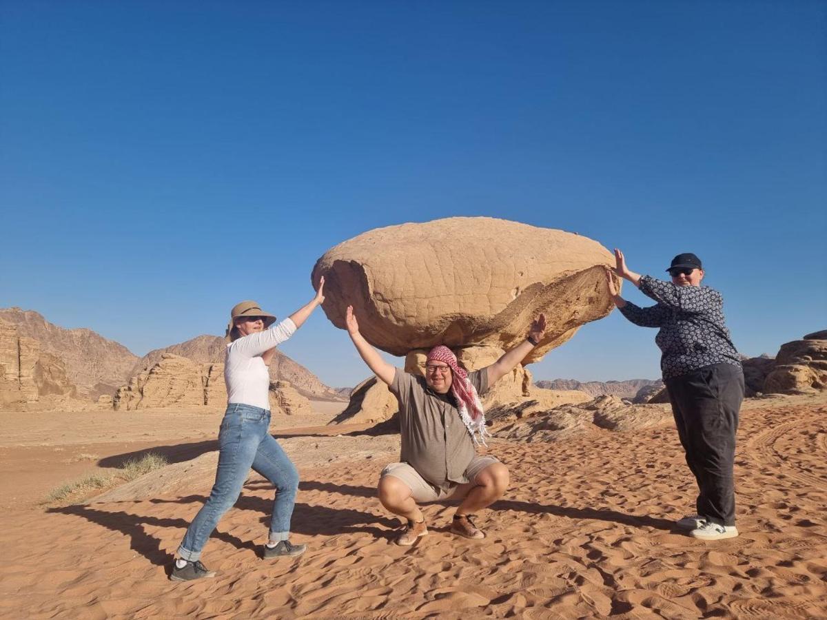 Mojo Camp, Wadi Rum Buitenkant foto